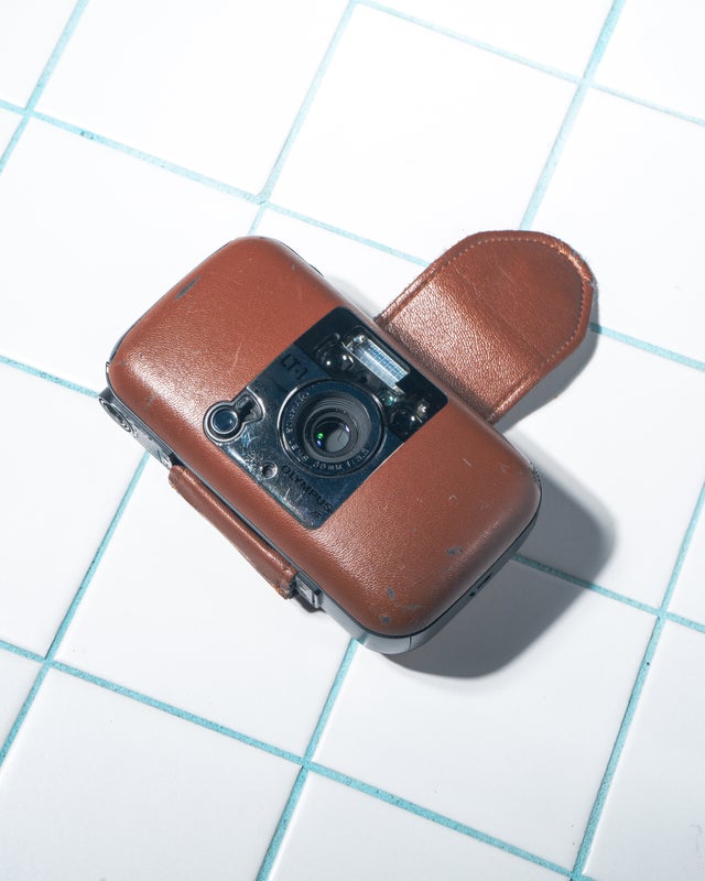 Point & Shoot | Wilson Camera