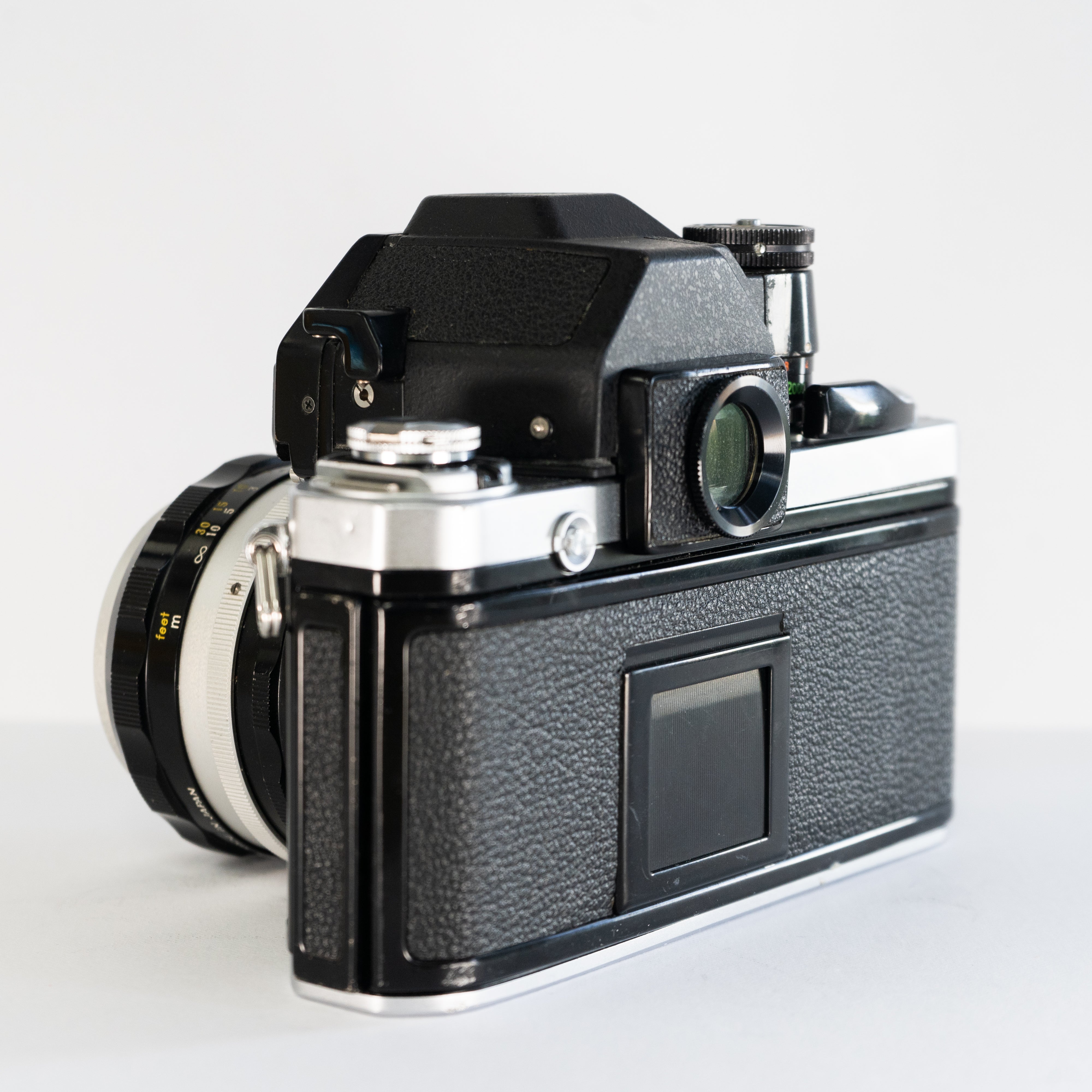 中古】Nikon ニコン F2 チタン ノーネーム フィルム一眼レフ
